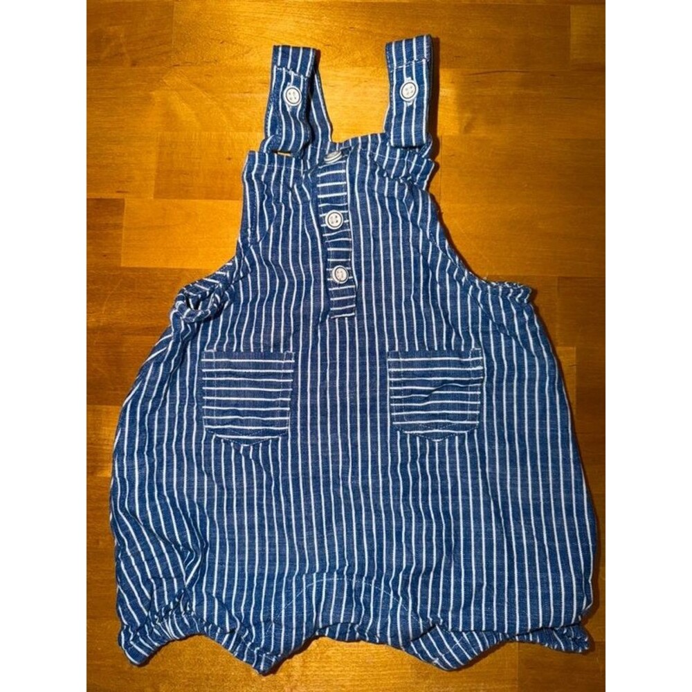 Cat and Jack Baby Boy Stripped Blue and White Overalls Size 12 Months